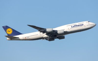 Passenger Jet Carrying 200 Flies for 10 Minutes with No Pilot After Copilot Faints in Cockpit: Report